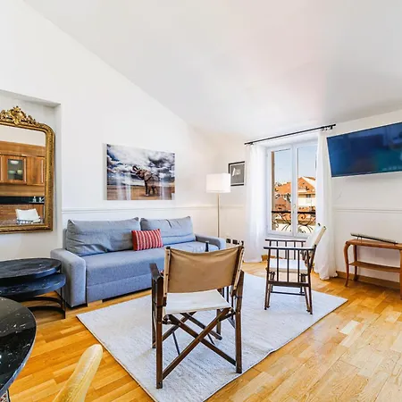 Apartment Spacieux Duplex - Carre D'or - A 2 Min De La Nice