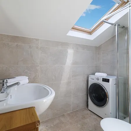 Apartment Spacieux Duplex - Carre D'or - A 2 Min De La Nice