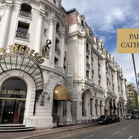 Palais Catherina 3 Pieces Et Commerces Rivoli Apartment *