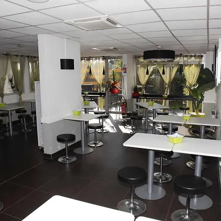 Ibis Budget Palais Nikaia 2*