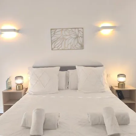 Renovated With Balcony & Side Sea View 25 Bis Promenade Des Nice
