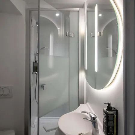 Ibis Budget Aeroport 2* Nice