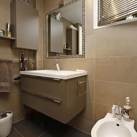 Stella Apartment *
