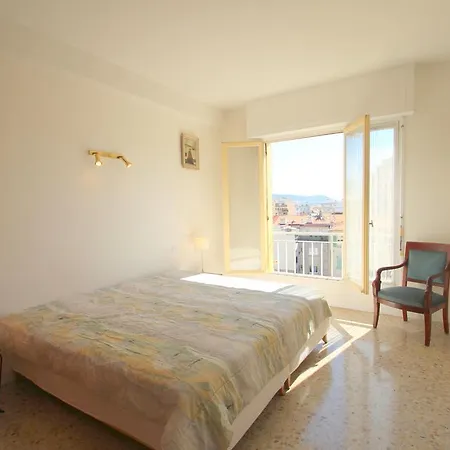 Apartment Riviera Sunny Afternoon