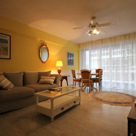 Prestigious Downtown Apartment Nice