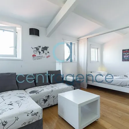 Sous Les Toits - Studio - Vieux Nice