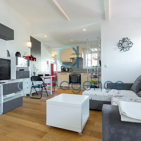Sous Les Toits - Studio - Vieux *