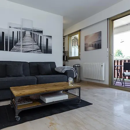 Apartment - Studio Avec Piscine Et Tennis