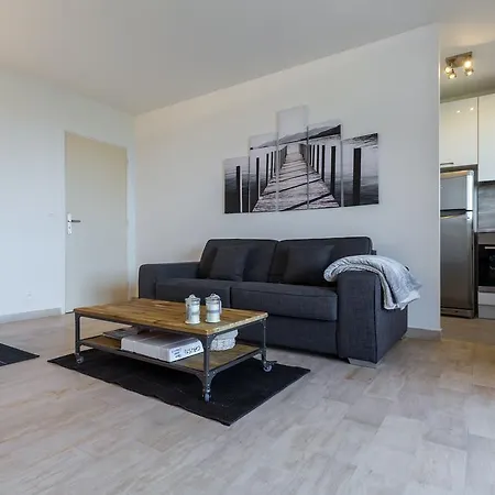 Apartment - Studio Avec Piscine Et Tennis
