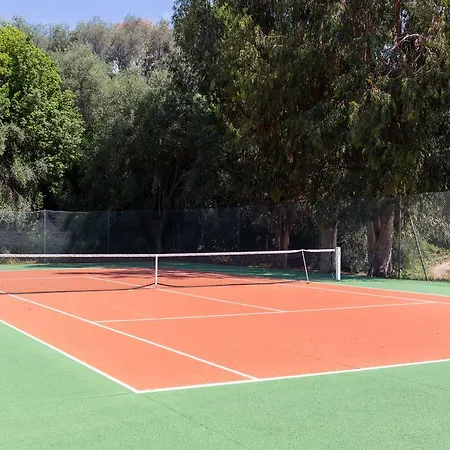Apartment - Studio Avec Piscine Et Tennis