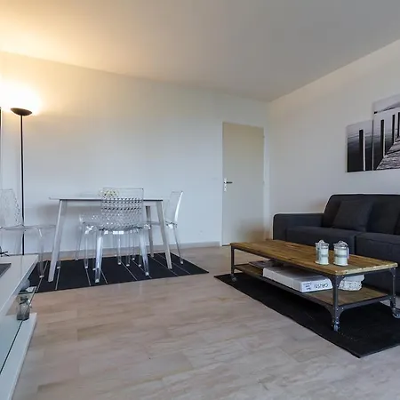 Apartment - Studio Avec Piscine Et Tennis *