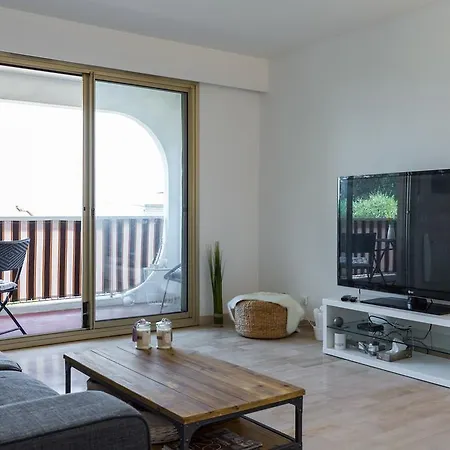 Apartment - Studio Avec Piscine Et Tennis