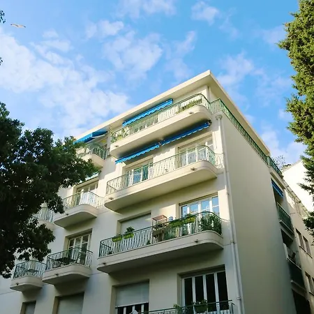 Apartment Au Bosma Nice