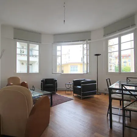 Apartment Riviera Le Louise Nice