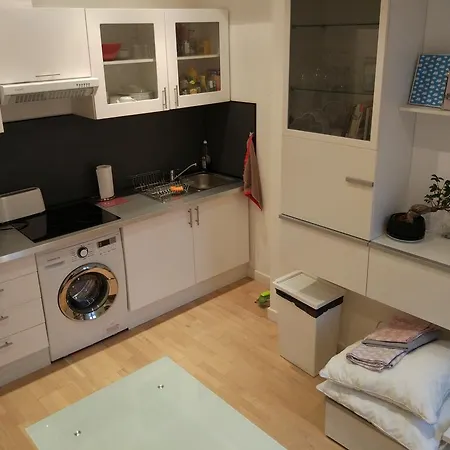 Sunny Flat In The Heart Of The Market