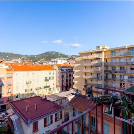 Apartment Center Balcony Tram Beach *