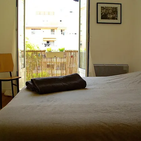 Port De Old Town Apartment