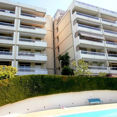 Apartment Mirandole Piscine