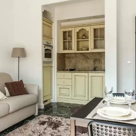 Apartment New Sea View 1 Bedroom Apartment, 10m From Beaches *