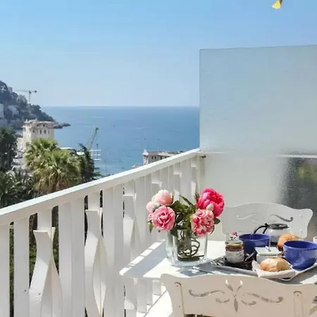 New Sea View 1 Bedroom Apartment, 10m From Beaches *