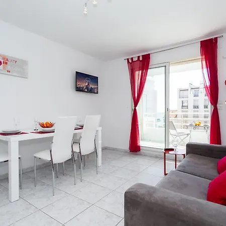 Apartment Juliette Balcony & Seaview *