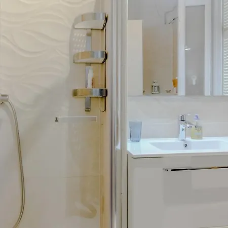 Place Franklin 1 Bedroom Apt Apartment Nice