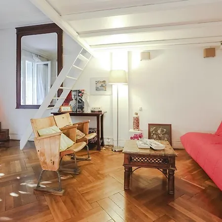 Loft With Terrace - 1 Min Main Avenue Apartment