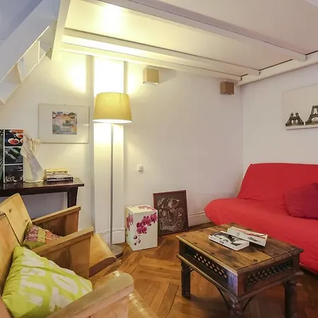 Loft With Terrace - 1 Min Main Avenue