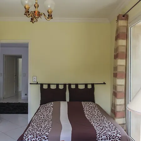 Holiday home 300 Sqm On Fabron Hill With Pool *
