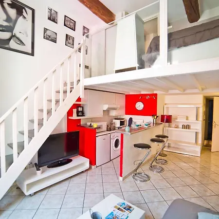 Apartment Splendid Studio Place Massena Nice