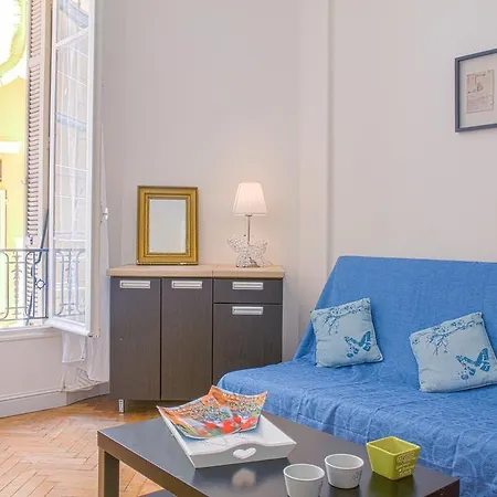 Apartment 1 Bdr 2 Min To Train Station