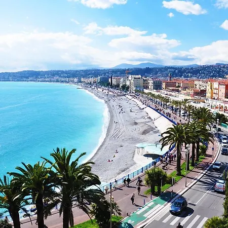 Apartment 1 Bdr 2 Min To Train Station Nice