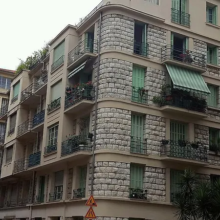 Maison Veronique *
