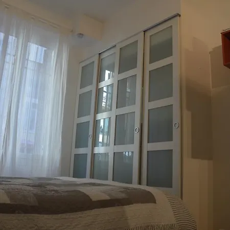 Apartment Lascaris *
