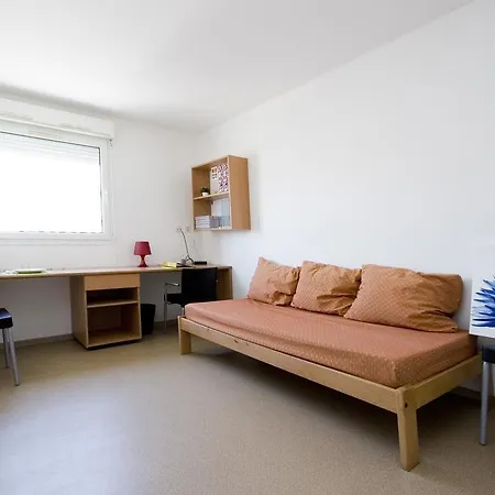 Studea Port Apartment