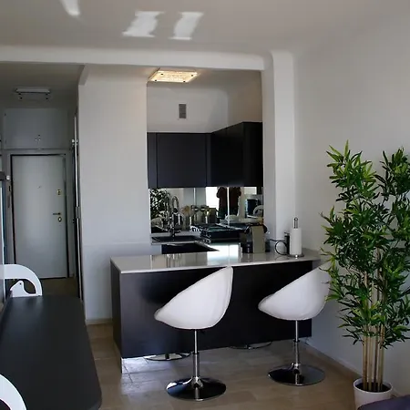 Prom. Des Anglais Apartment Nice