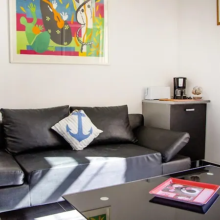Apartment Studio Liberation Near Tram Stop Nice
