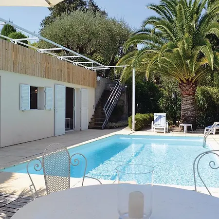 Holiday home One-bedroom Holiday With An Outdoor Swimming Pool 03 *