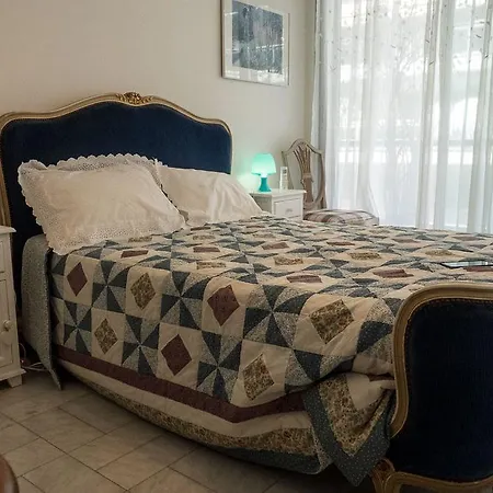 Prestigious Downtown Nice