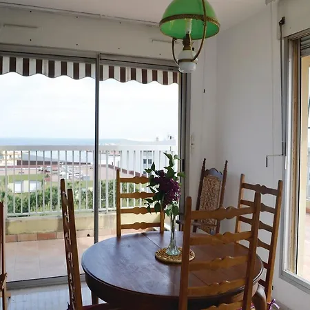 Le Guilvinec K-719 Apartment