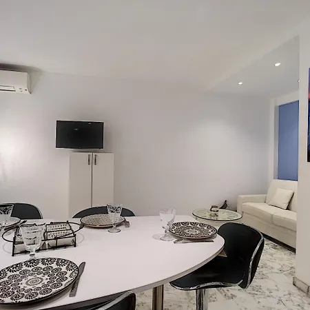 Nestor&jeeves - Cactus Terrasse - Central - Very Close Sea Apartment