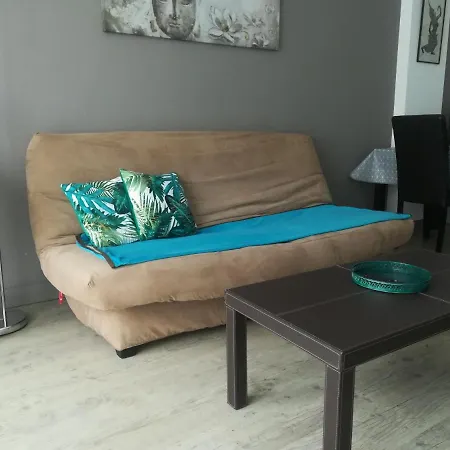 Apartment Zenazura *