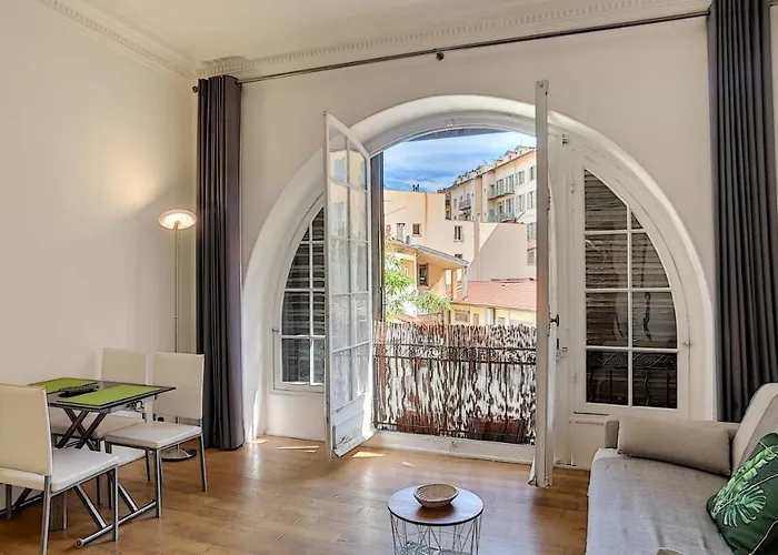 Atypique Studio Port De Nice