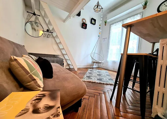 F1 Mezzanine Centre Ville Nice, 1 A 4 Personnes, Quartier Liberation