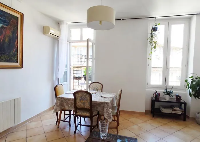 Appartement 3 Pieces Ultra Centre Nice-Ville