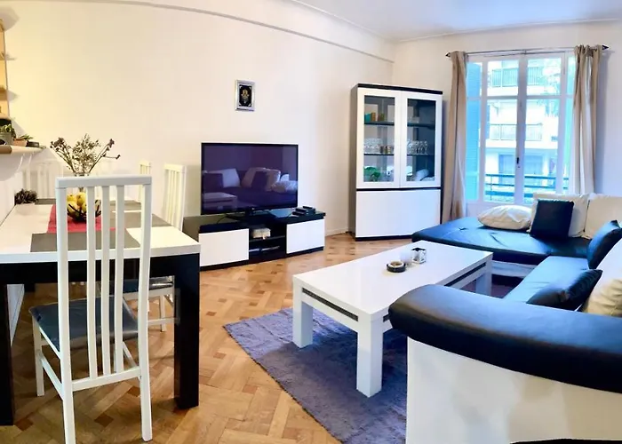 Nice Superbe Appartement A 600 Metre De La Mer