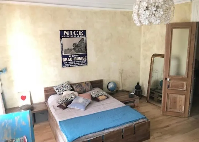 Great And Light Private Room In The Heart Of Nice