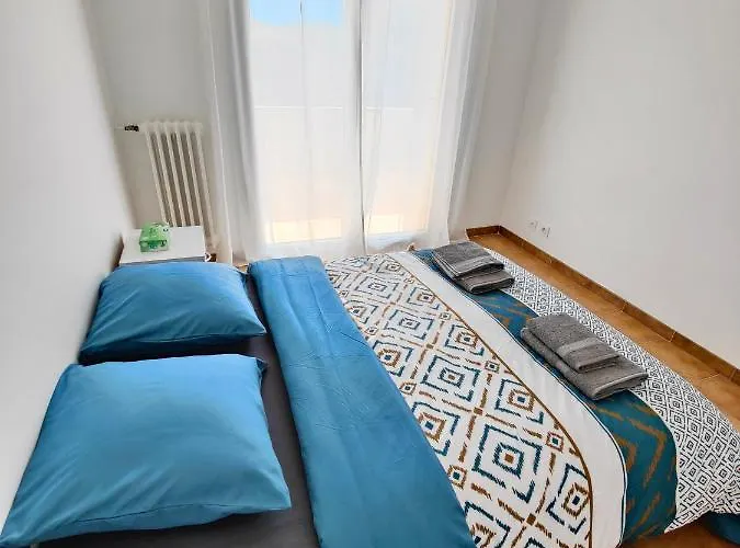 Charmant Appartement Au Coeur De Nice - Proche De Tout !