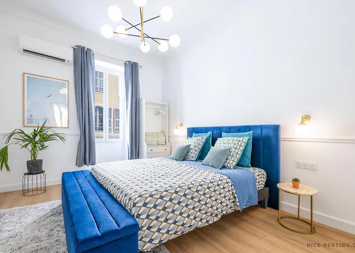 Nice Renting - France - Luxury Suite Palace Love Jacuzzi - Few Meters From Sea