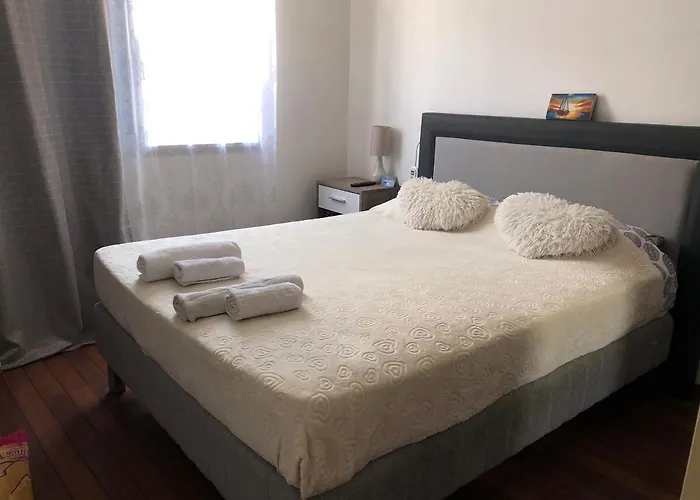 Chambre Privee Confortable A Louer Chez L Habitant Proche Plage Et Centre Ville De Nice